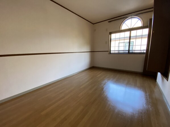 メゾンフロイデ三番館の物件内観写真